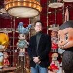 情緒消費定價權主題視覺：呈現泡泡瑪特盲盒與Jellycat絨毛玩具的情緒價值與定價邏輯